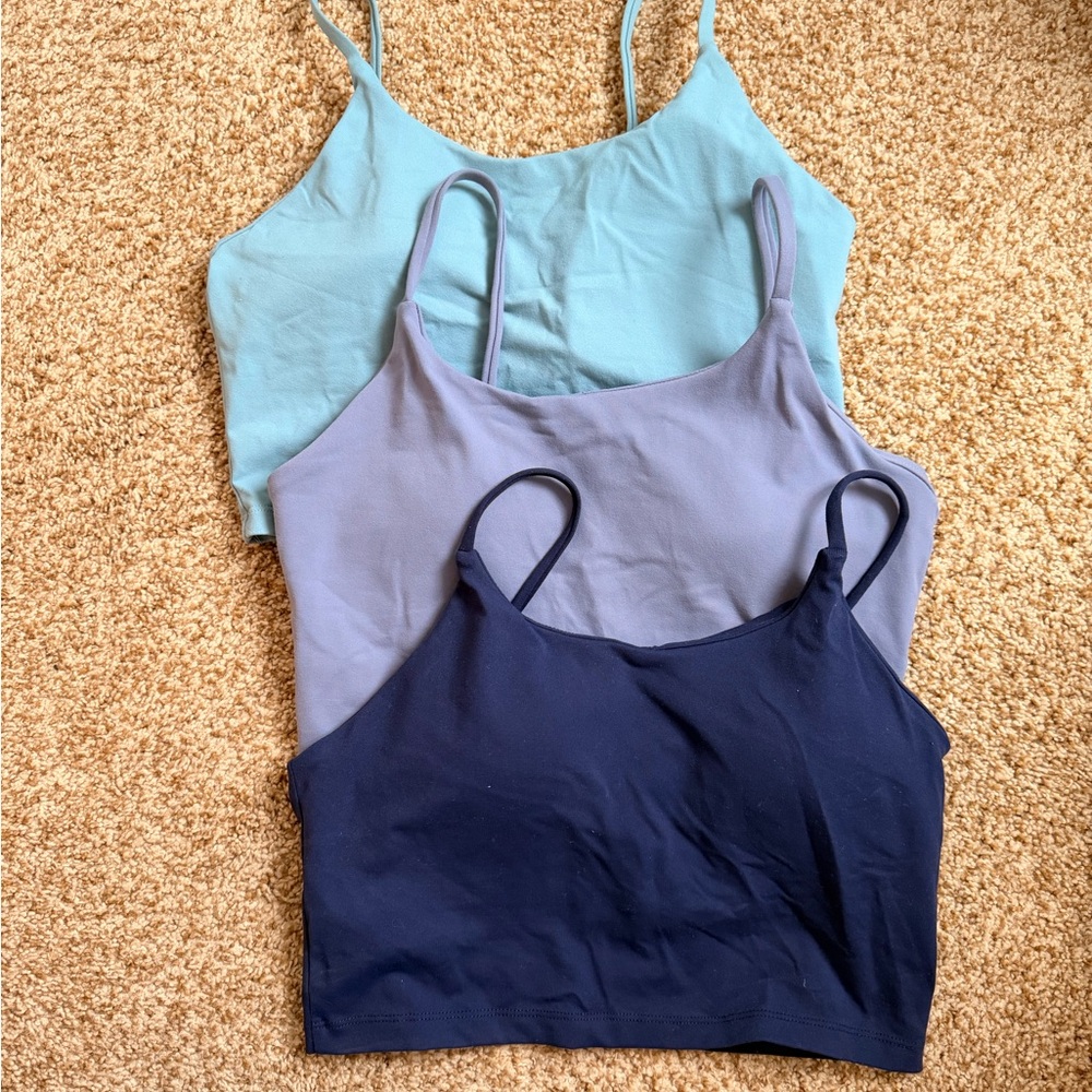 3 pack sports bra crop tops!